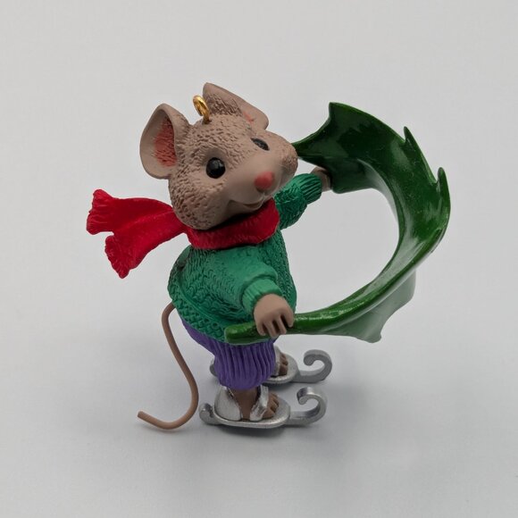 Hallmark Keepsake Breezin' Along 1997, Vintage Christmas Ornament - Picture 4 of 11